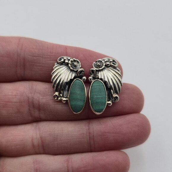 Sterling Silver Native Style Malachite Stone Floral Earrings A4272 - Picture 1 of 7